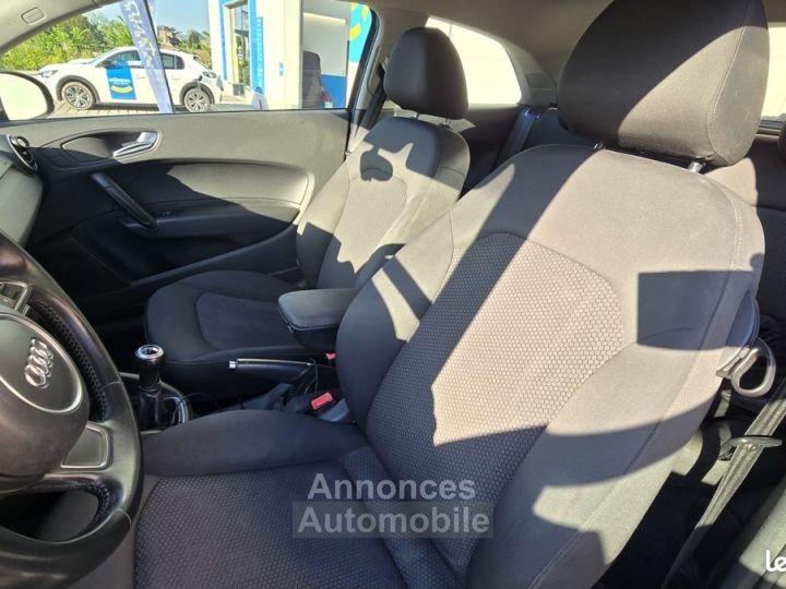 Audi A1 14TDI 90cv S-line - 6