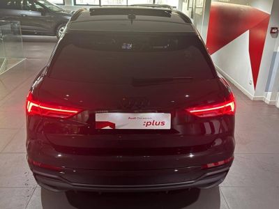Audi Q3 45 TFSIe 245 ch S tronic 6 S line   - 31