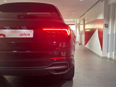 Audi Q3 45 TFSIe 245 ch S tronic 6 S line   - 32