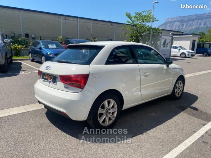 Audi A1 12 TFSI 86 AMBIENTE - 2