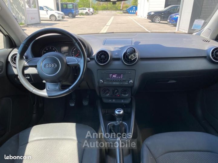 Audi A1 12 TFSI 86 AMBIENTE - 3