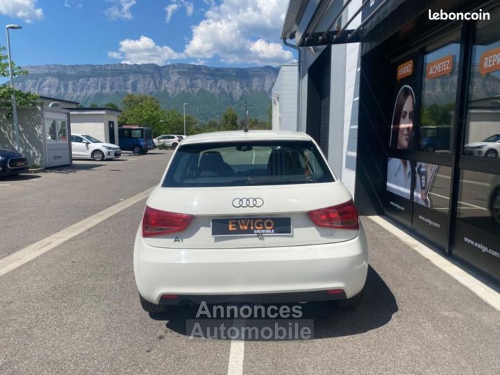 Audi A1 12 TFSI 86 AMBIENTE - 10