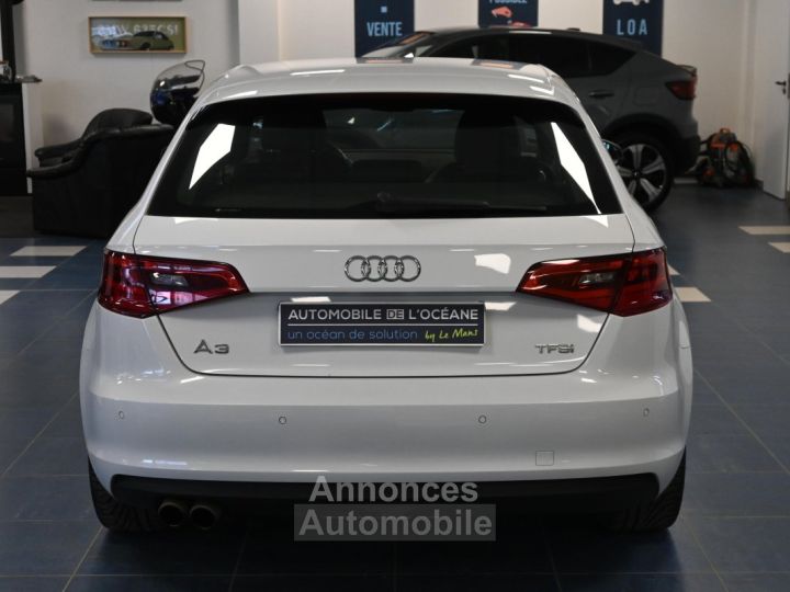 Audi A3 Sportback 18 TFSI 180 S Line S tronic 7 - 7