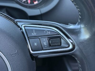 Audi A3 berline 20 tdi 150 s line tronic 6 avec toit ouvrant ges chauffants radar avant re gps   - 16