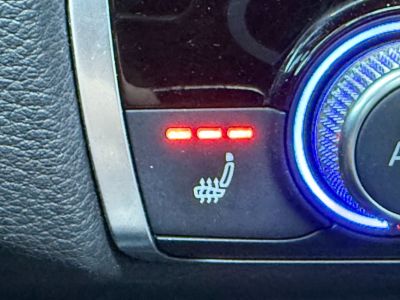 Audi A3 berline 20 tdi 150 s line tronic 6 avec toit ouvrant ges chauffants radar avant re gps   - 20