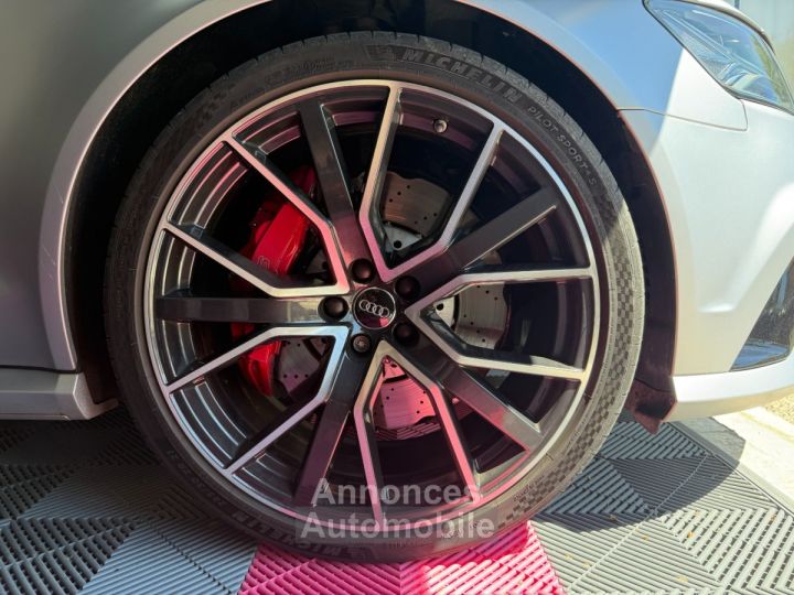 Audi RS6 AVANT Performance V8 40 TFSI 605cv Quattro Tiptronic 8 / LIGNE AKRA D'ORIGINE / SUIVIE COMPLET - 39