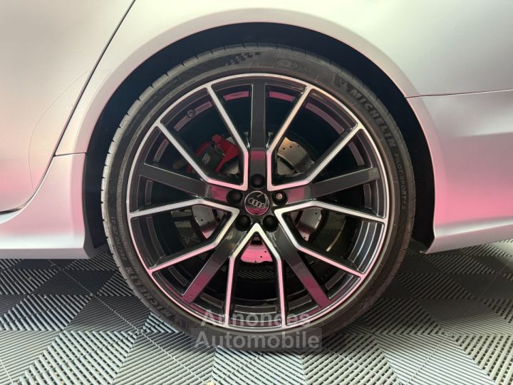 Audi RS6 AVANT Performance V8 40 TFSI 605cv Quattro Tiptronic 8 / LIGNE AKRA D'ORIGINE / SUIVIE COMPLET - 40