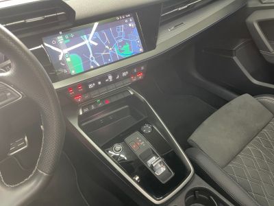 Audi A3 Sportback 45 TFSIe 245 S tronic 6 Competition / MATRIX LED / TOIT OUVRANT   - 13