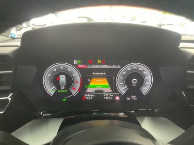 Audi A3 Sportback 45 TFSIe 245 S tronic 6 Competition / MATRIX LED / TOIT OUVRANT   - 15