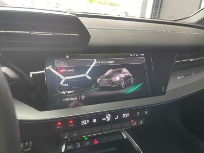 Audi A3 Sportback 45 TFSIe 245 S tronic 6 Competition / MATRIX LED / TOIT OUVRANT   - 23