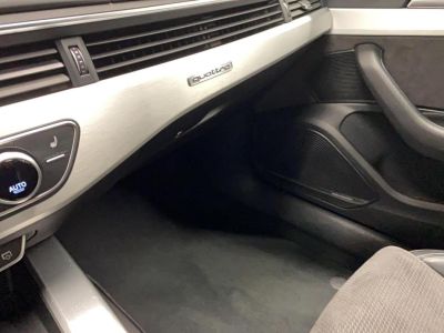 Audi A4 V6 30 TDI 218 S tronic 7 Quattro S line   - 19