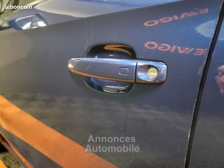 Audi A1 Sportback 14 TDI 90ch AMBIENTE S-TRONIC7 - 8