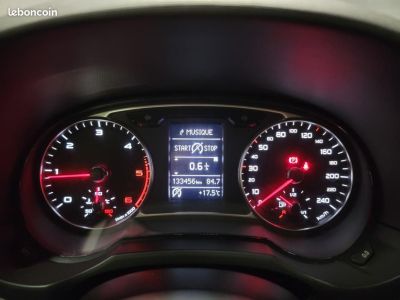 Audi A1 Sportback 14 TDI 90ch AMBIENTE S-TRONIC7   - 12