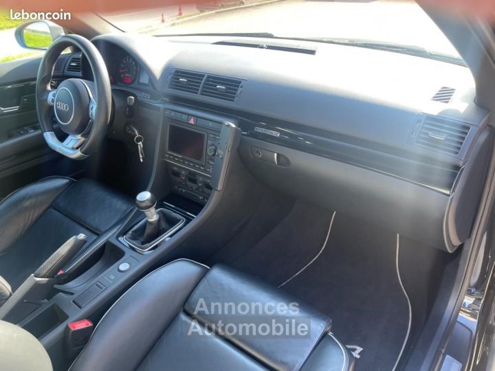 Audi RS4 42 FSI V8 420 CH QUATTRO - 11