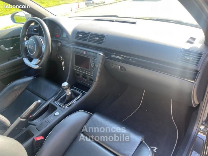 Audi RS4 42 FSI V8 420 CH QUATTRO - 13
