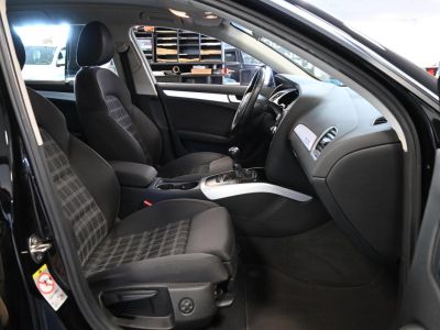 Audi A4 Avant 20 TFSI 211 Quattro Ambiente   - 17