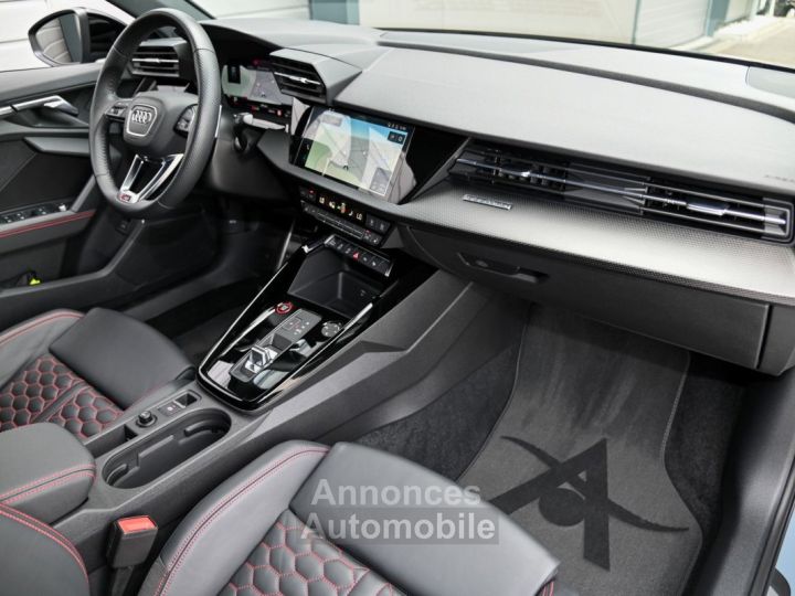 Audi RS3 Sportback 25 TFSI Vollleder - 11
