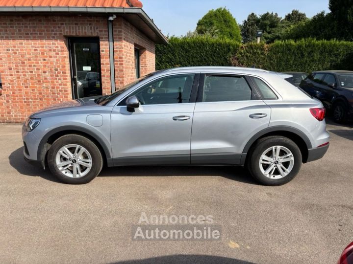 Audi Q3 45 TFSI E 245CH BUSINESS LINE S TRONIC 6 - 8