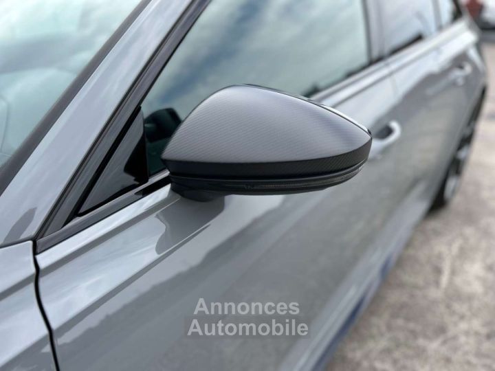 Audi RS6 Avant 40 V8 TFSI Quattro Performance Tiptronic - 11