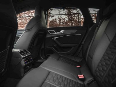 Audi RS6 Avant 40 V8 TFSI Quattro Performance Tiptronic   - 26
