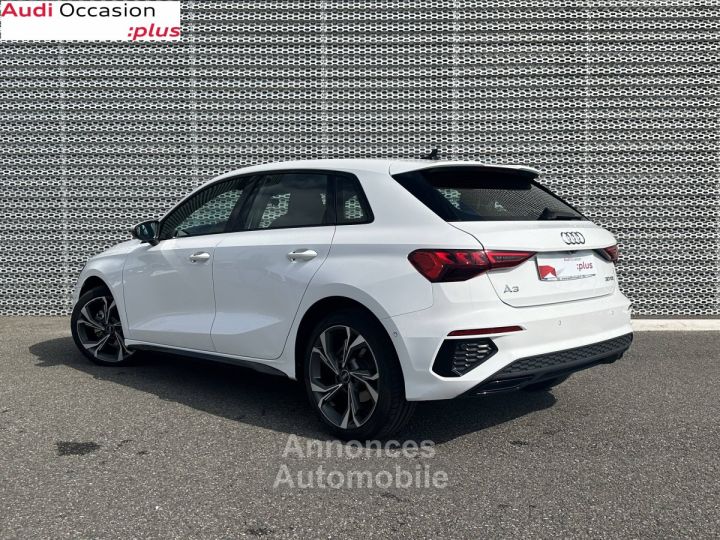 Audi A3 Sportback 30 TDI 116 S Line - 4