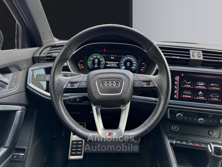 Audi Q3 45 TFSIe 245 ch S tronic 6 S line - 48