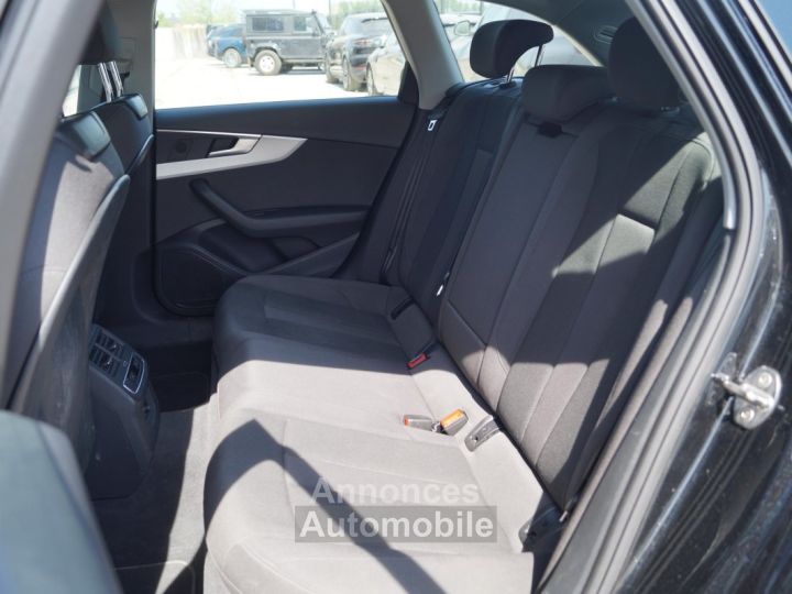 Audi A4 40TFSI S-tronic Aut LED NAVI PDC ALU - 10