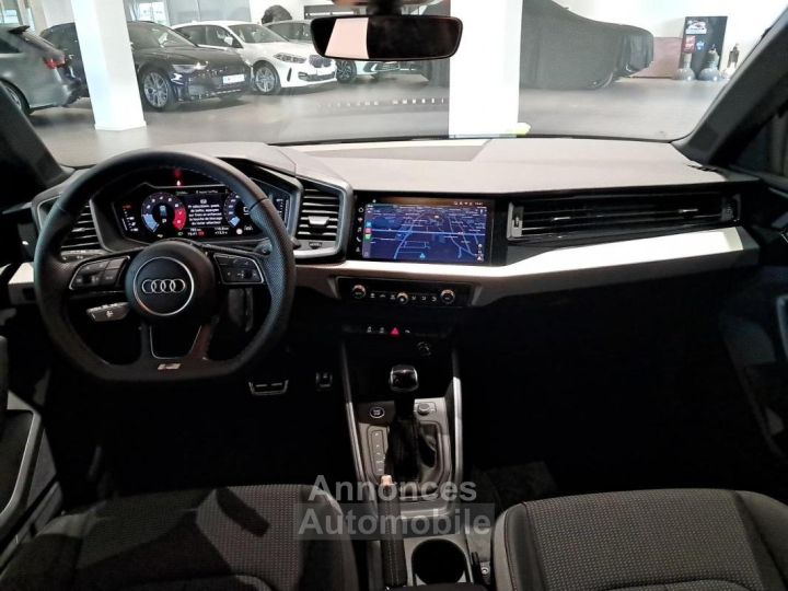 Audi A1 Sportback 30 TFSI 116 ch S tronic 7 Black Edition - 10