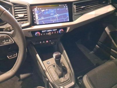 Audi A1 Sportback 30 TFSI 116 ch S tronic 7 Black Edition   - 13