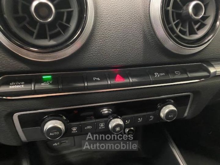Audi A3 Sportback 40 e-tron 204 S tronic 6 Design Luxe - 14