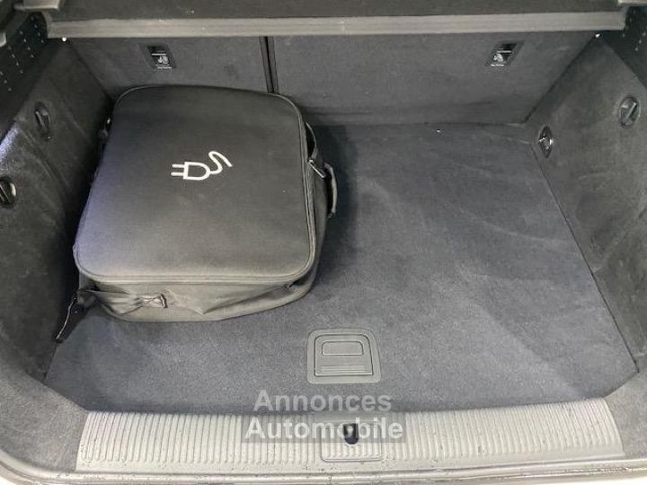 Audi A3 Sportback 40 e-tron 204 S tronic 6 Design Luxe - 17
