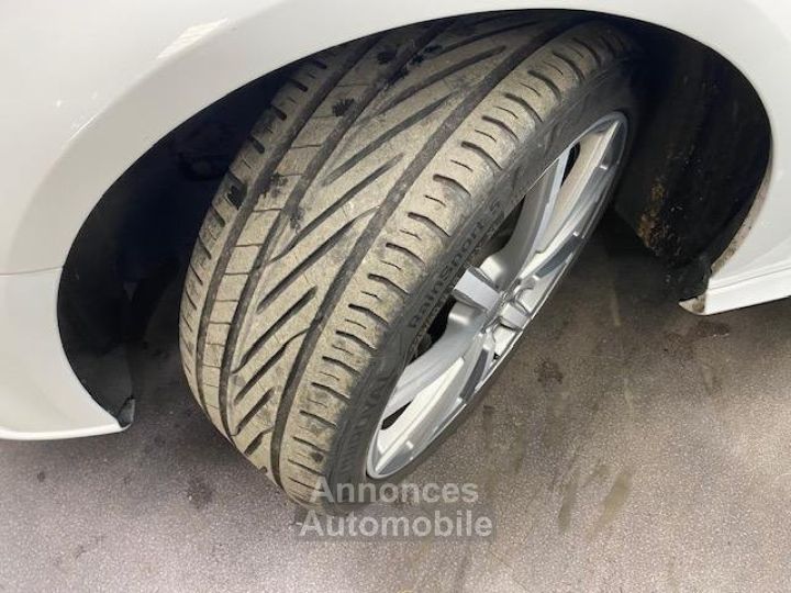 Audi A3 Sportback 40 e-tron 204 S tronic 6 Design Luxe - 22