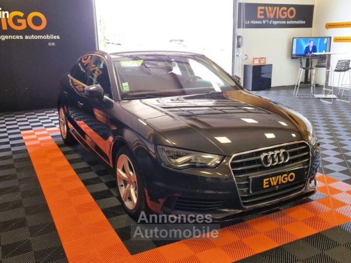 Audi A3 BERLINE 14 TFSI COD 140 AMBITION LUXE S-TRONIC BVA %2B PHARE LED ENTRETIEN FULL - 17
