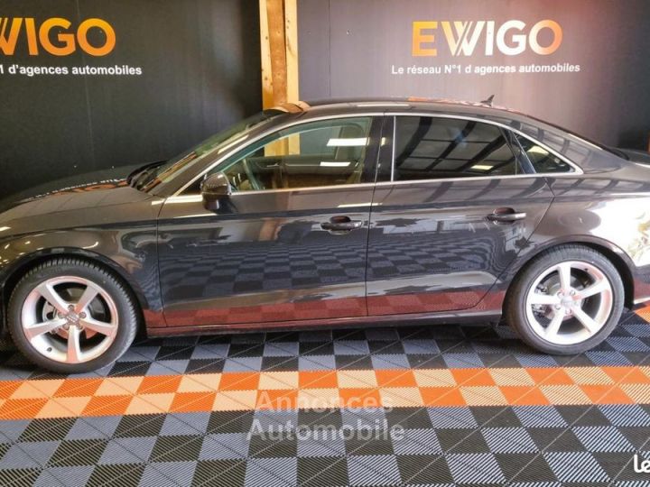 Audi A3 BERLINE 14 TFSI COD 140 AMBITION LUXE S-TRONIC BVA %2B PHARE LED ENTRETIEN FULL - 19