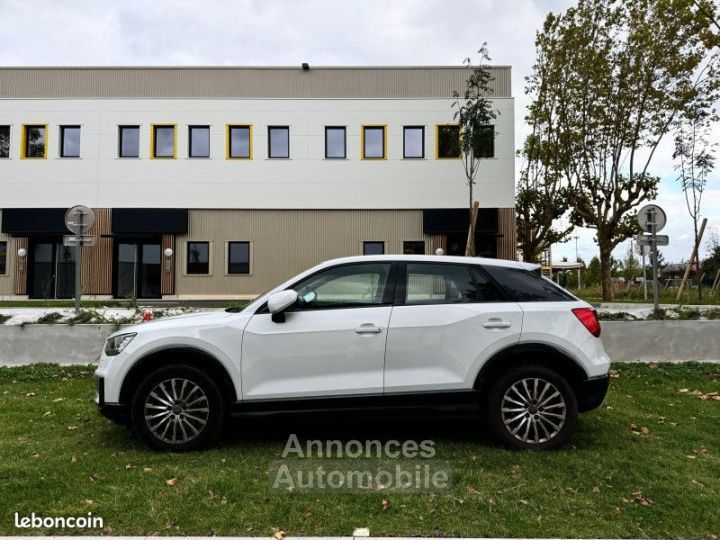 Audi Q2 30 TFSI 116 DESIGN - 2