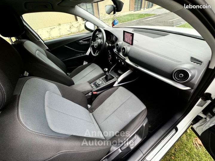 Audi Q2 30 TFSI 116 DESIGN - 8