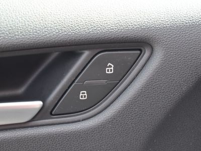 Audi A3 Sportback 14 TFSI 204CH E-TRON BUSINESS LINE S TRONIC 6   - 21