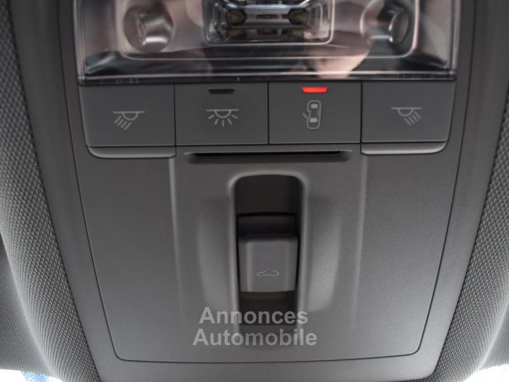 Audi A3 Sportback 14 TFSI 204CH E-TRON BUSINESS LINE S TRONIC 6 - 37