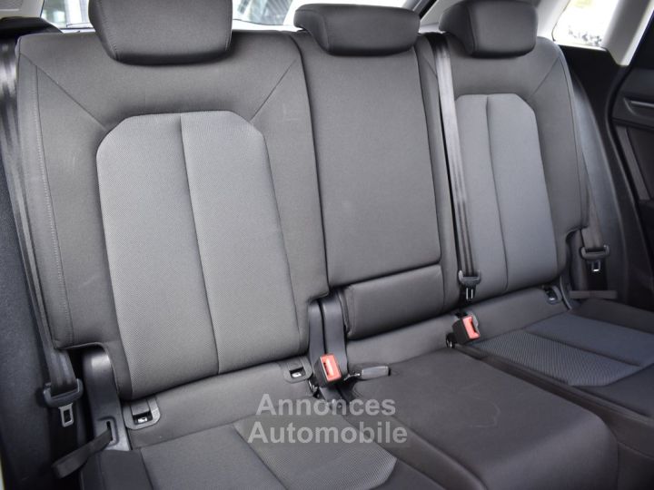 Audi Q3 35 TFSI 150CH MILD HYBRID BUSINESS LINE S TRONIC 7 - 5