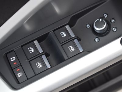 Audi Q3 35 TFSI 150CH MILD HYBRID BUSINESS LINE S TRONIC 7   - 11