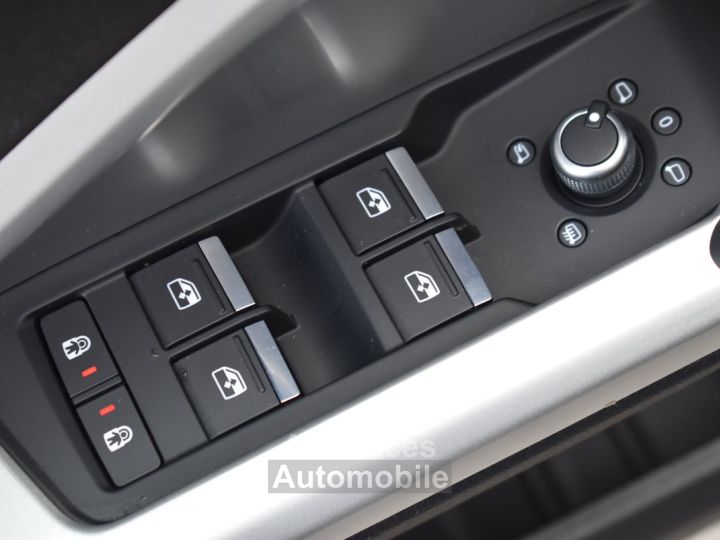 Audi Q3 35 TFSI 150CH MILD HYBRID BUSINESS LINE S TRONIC 7 - 11