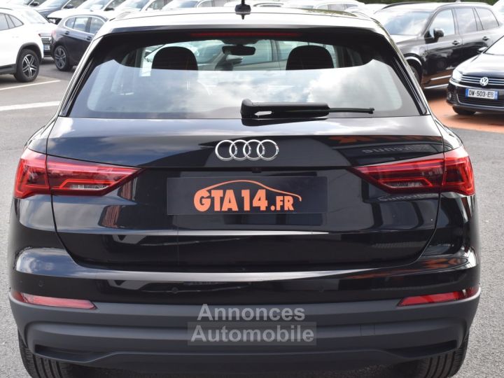 Audi Q3 35 TFSI 150CH MILD HYBRID BUSINESS LINE S TRONIC 7 - 18