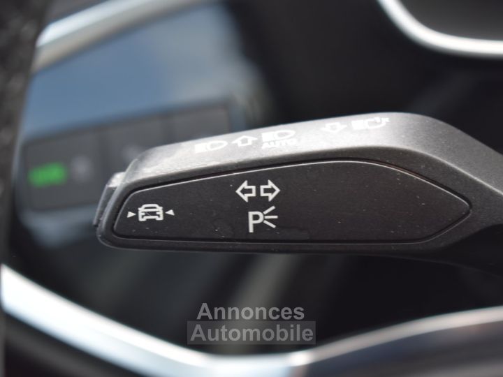 Audi Q3 35 TFSI 150CH MILD HYBRID BUSINESS LINE S TRONIC 7 - 26