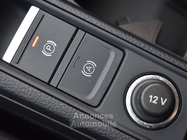 Audi Q3 35 TFSI 150CH MILD HYBRID BUSINESS LINE S TRONIC 7 - 36