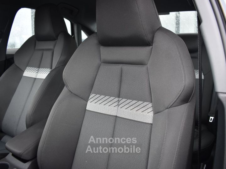 Audi A3 BERLINE 35 TFSI 150CH MILD HYBRID BUSINESS LINE S TRONIC 7 - 15