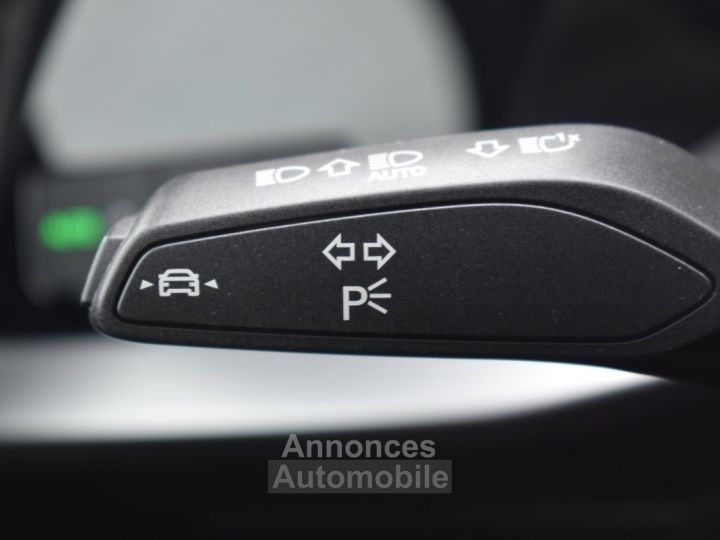 Audi A3 BERLINE 35 TFSI 150CH MILD HYBRID BUSINESS LINE S TRONIC 7 - 26