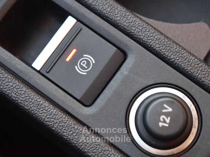 Audi A3 Sportback 30 TDI 116CH BUSINESS LINE - 34
