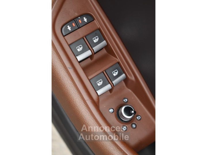 Audi A4 Avant 20 TDI 190 S tronic 7 Quattro Design Luxe - 11