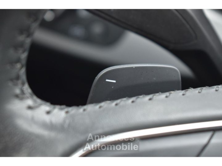 Audi A4 Avant 20 TDI 190 S tronic 7 Quattro Design Luxe - 24