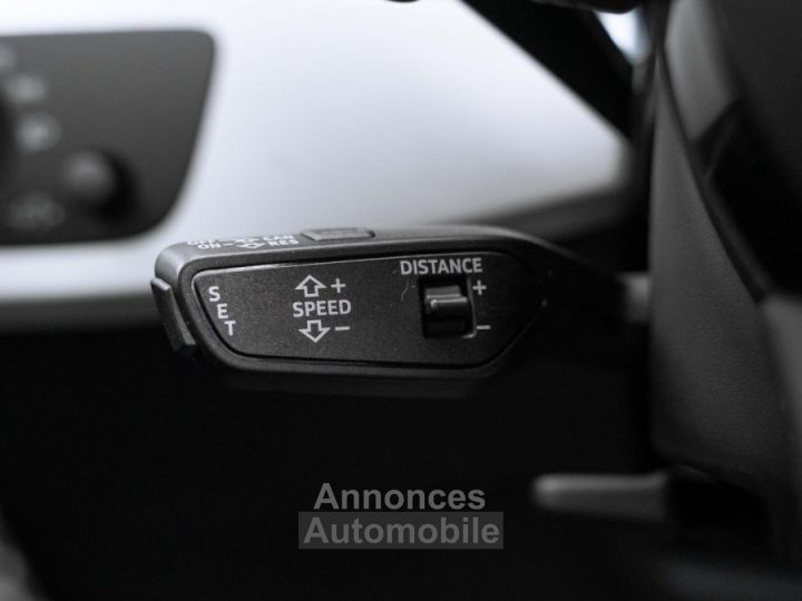 Audi A4 Avant 30 V6 TDI 218 S-tronic S line - 25